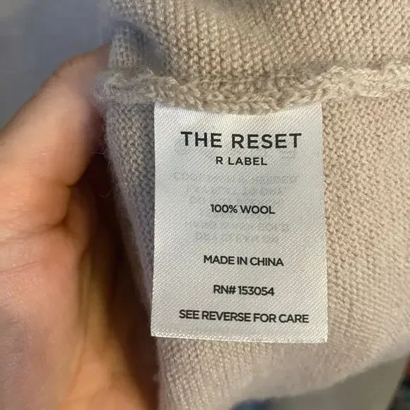 The Reset R Label 100% Wool Sz Small/Medium Dolman Sleeve Sweater Capsule Luxury - Picture 3 of 3